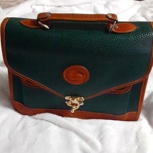 Dooney & Bourke